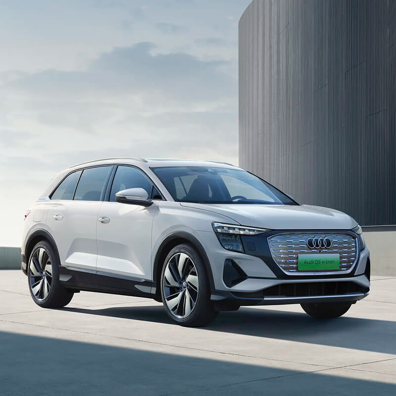 AUDI Q5E-TRON