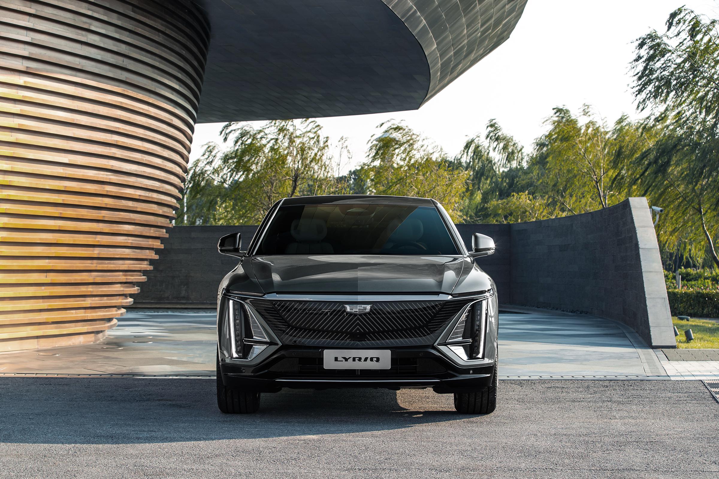 Cadillac LYRIQ