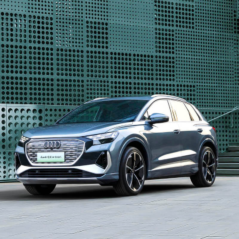 AUDI Q4E-TRON